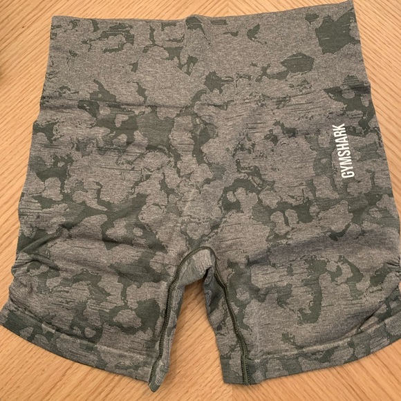 Gymshark Adapt Camo - Picture 2 of 3